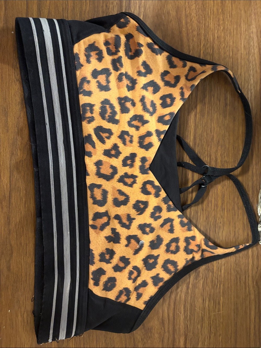 Lorna Jane Leopard Print Sports Bralette - Black & Tan